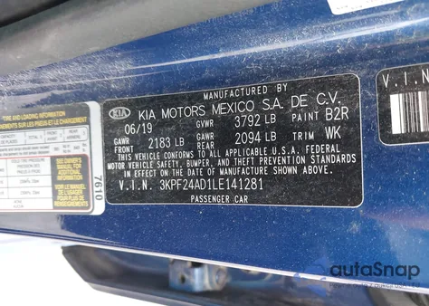 2020 Kia Forte Lxs z USA, uszkodzony, nr VIN 3KPF24AD1LE141281